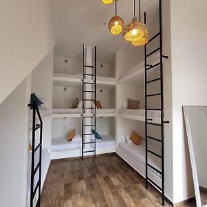 Habitación para Mujeres Compartida